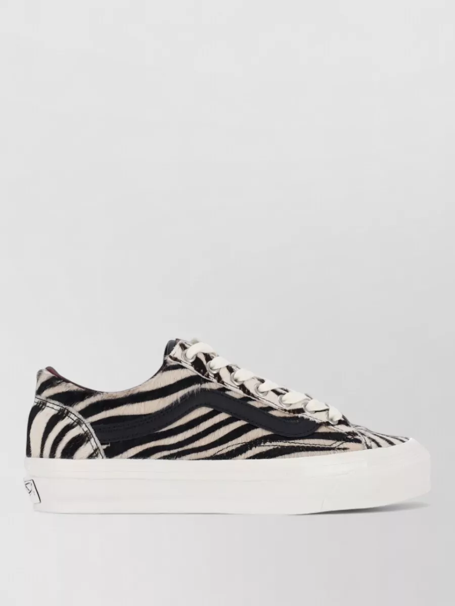 Vans Low Top Sneakers Animal Print Rubber Sole