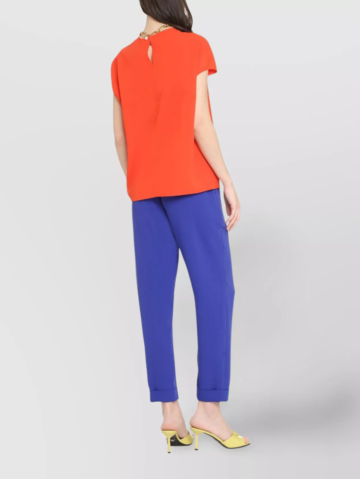 Aspesi Crepe Top With Cap Sleeves And Round Neck