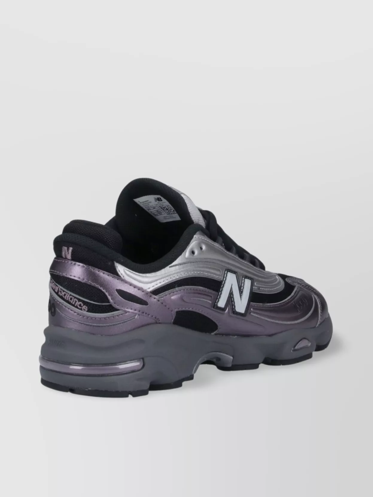 New Balance Low Top Sneakers With Mesh Upper And Rubber Outsole