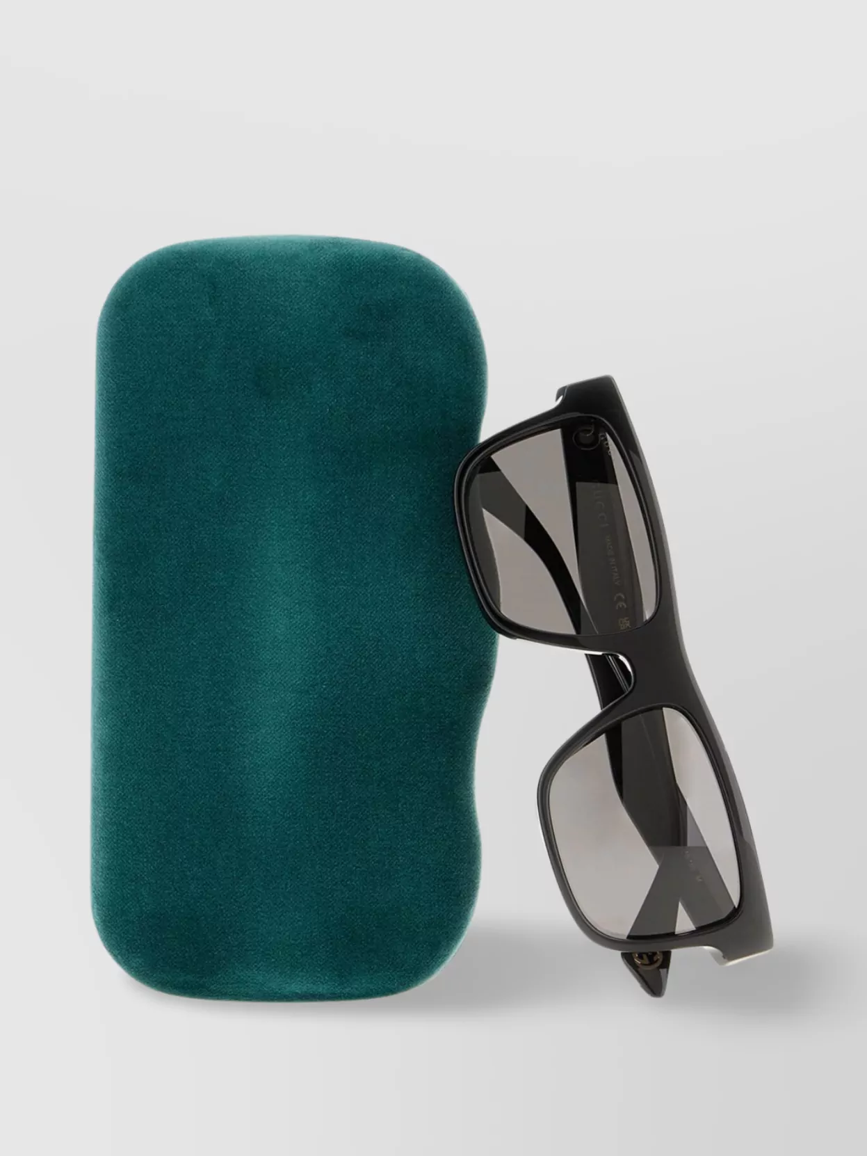 Gucci Sunglasses Rectangular Frame Dark Lenses