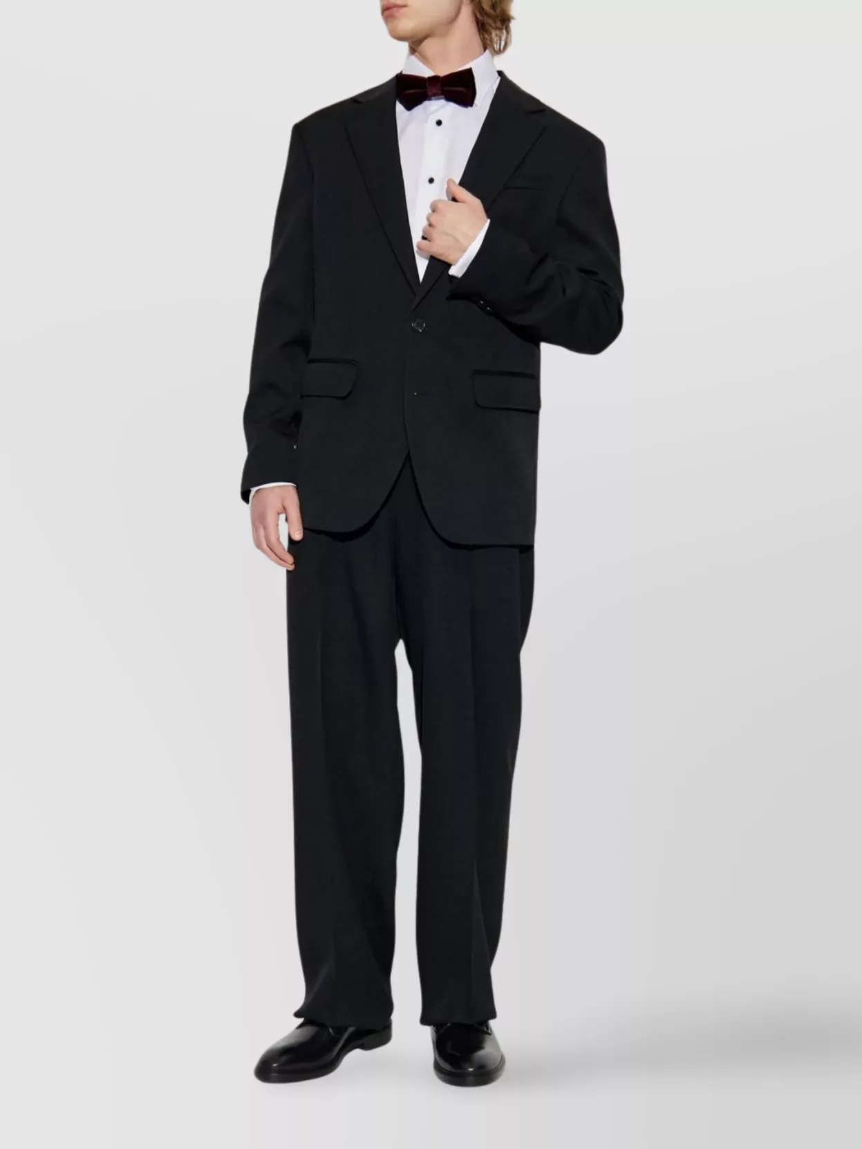 Dsquared2 Tailored Suit With Flap Pockets And Notch Lapel