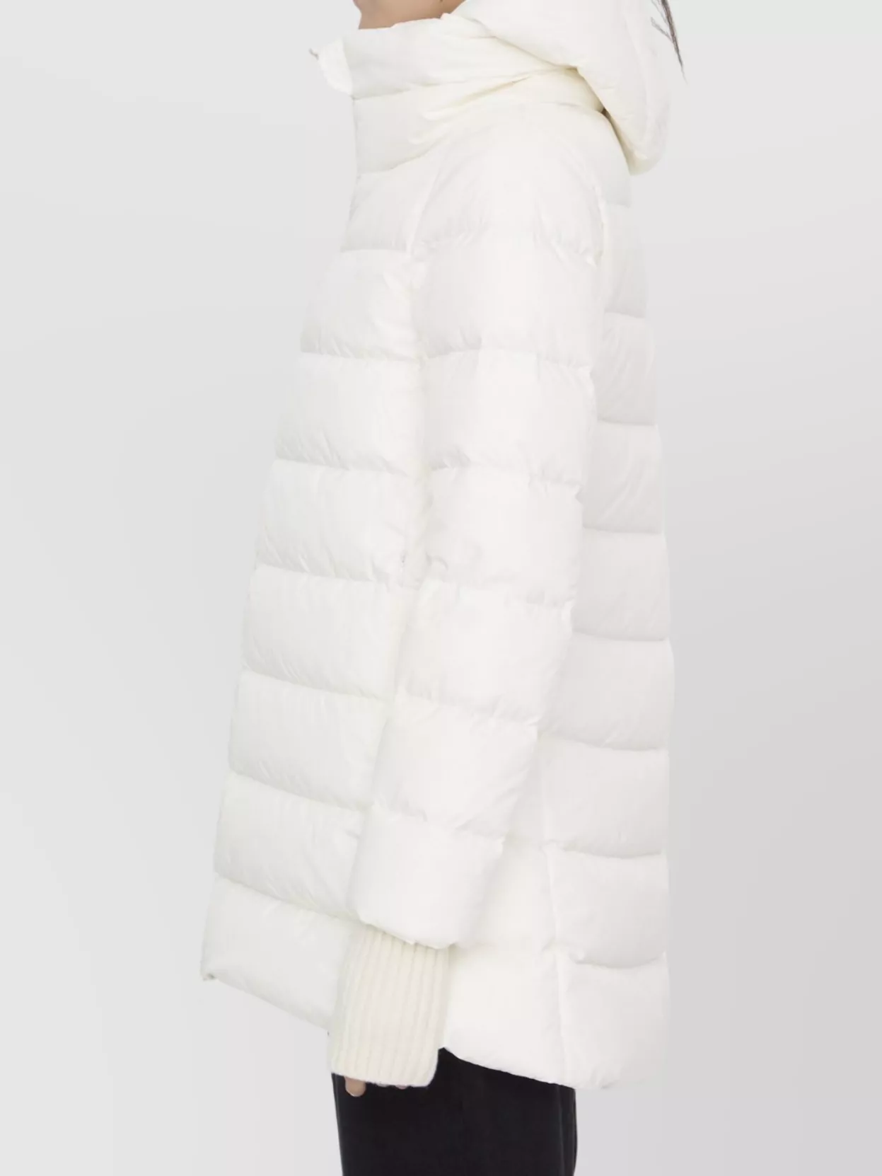 Herno Long Puffer Jacket With Hood And Pockets In White