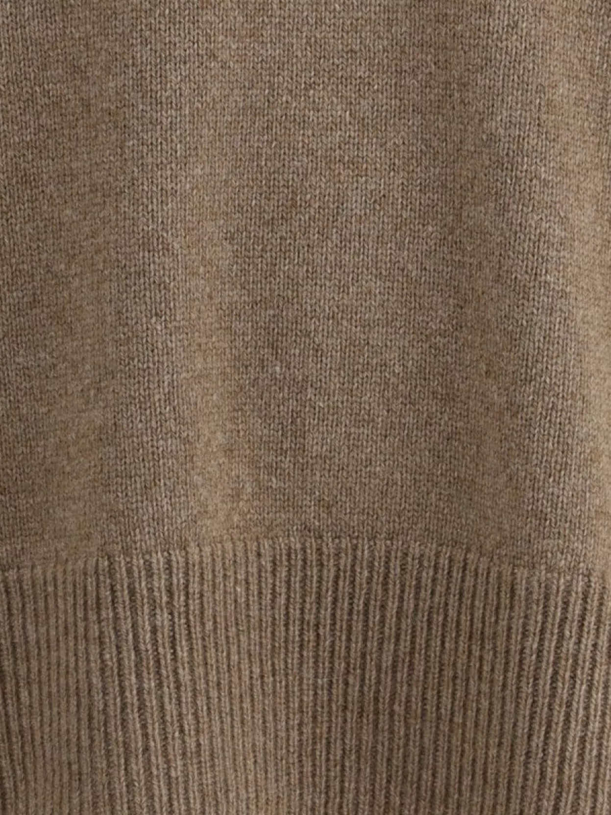 The Row Cashmere Crew Neck Sweater
