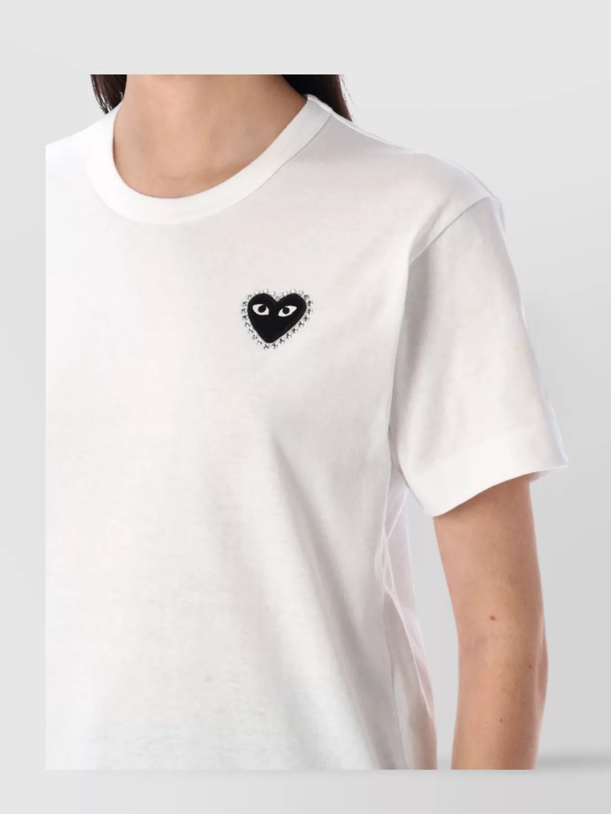 Comme Des Garçons Play Heart Embroidered Crew Neck T-Shirt