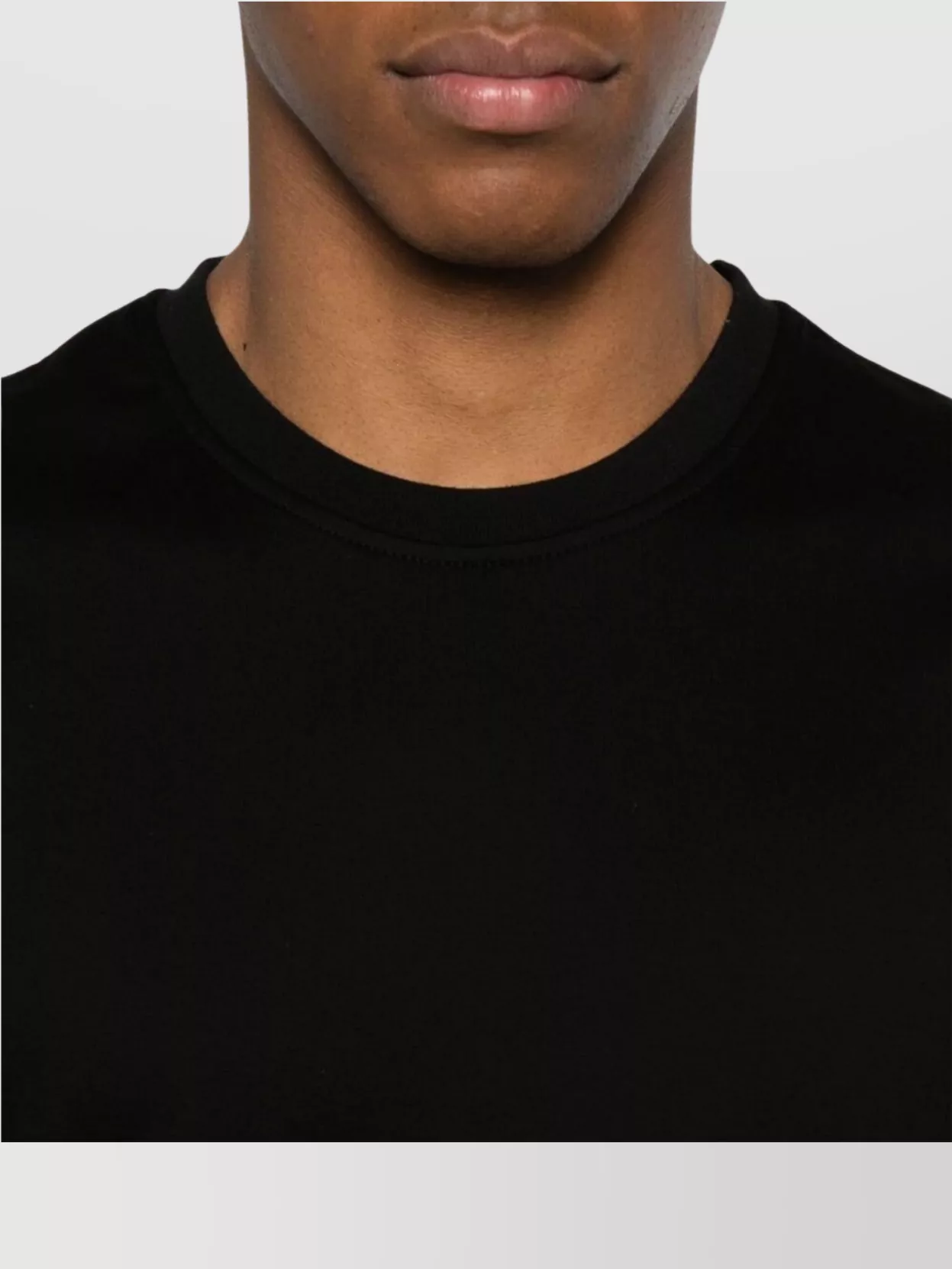 Wooyoungmi Black Crewneck T-shirt With Logo Detail On The Front And Maxi Logo Print On The Rear In Cotton Man