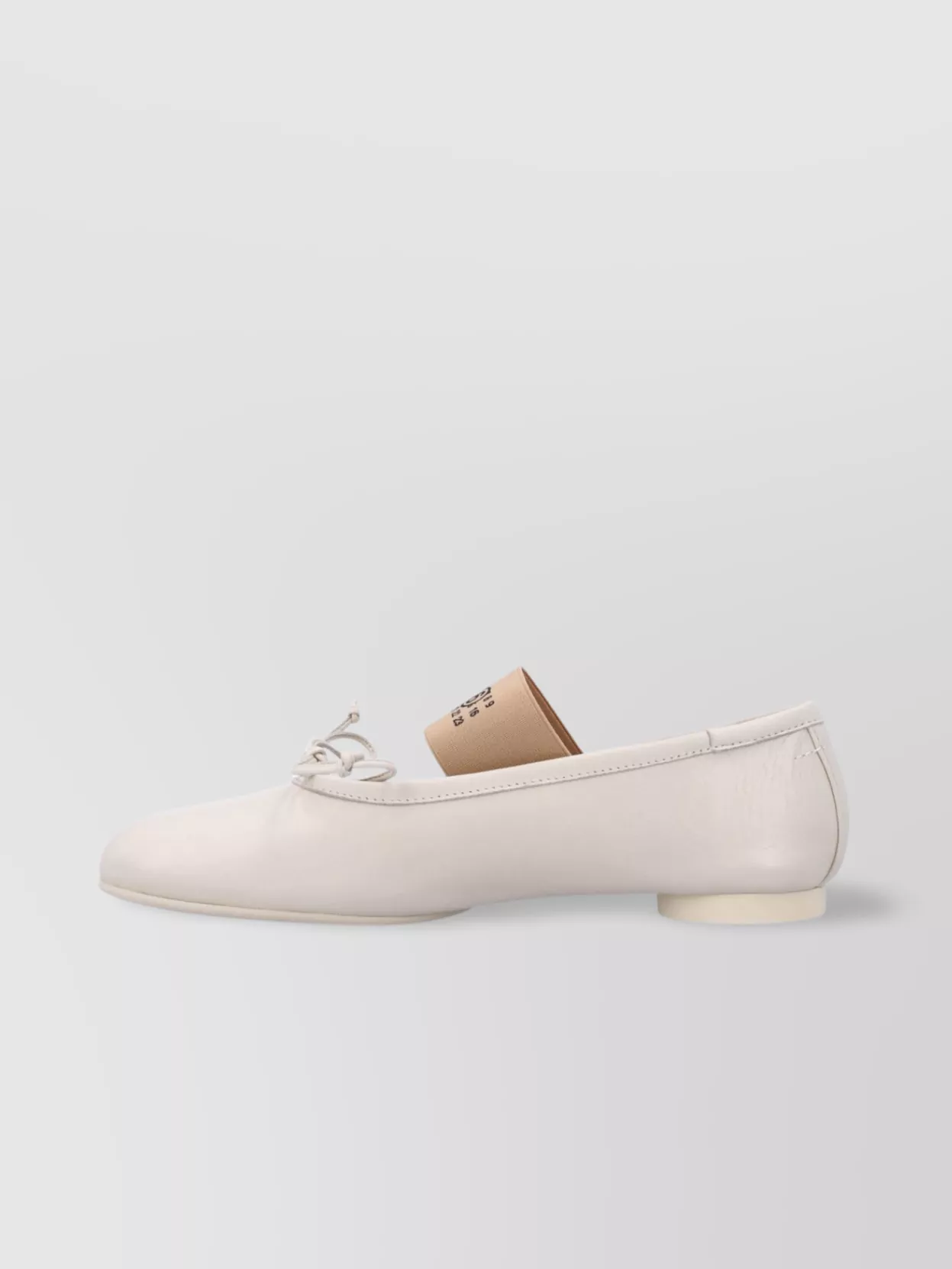 Mm6 Maison Margiela Round Toe Bow Detail Lace-Up Shoes