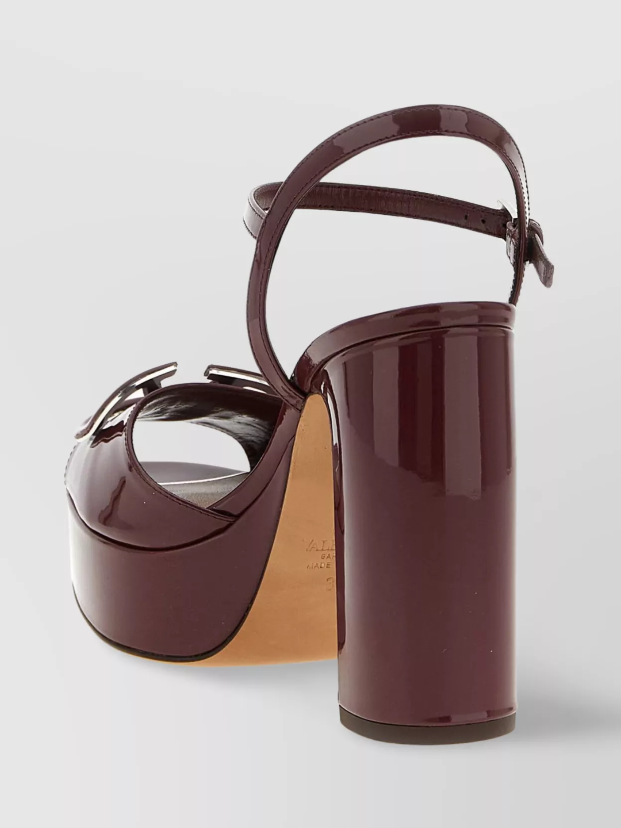 Valentino Garavani Vlogo Signature Sandals Platform Sole