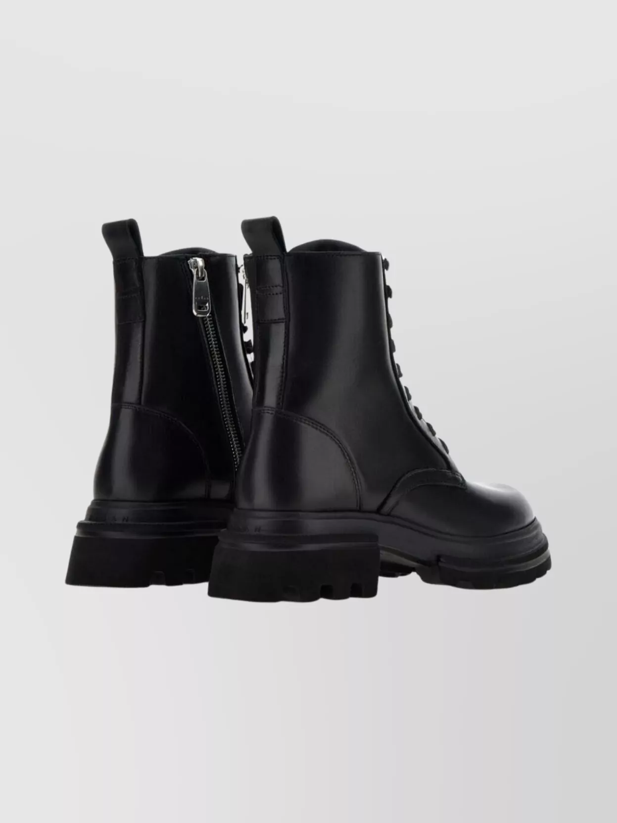 Hogan Chunky Sole Round Toe Boots With Pull Tab