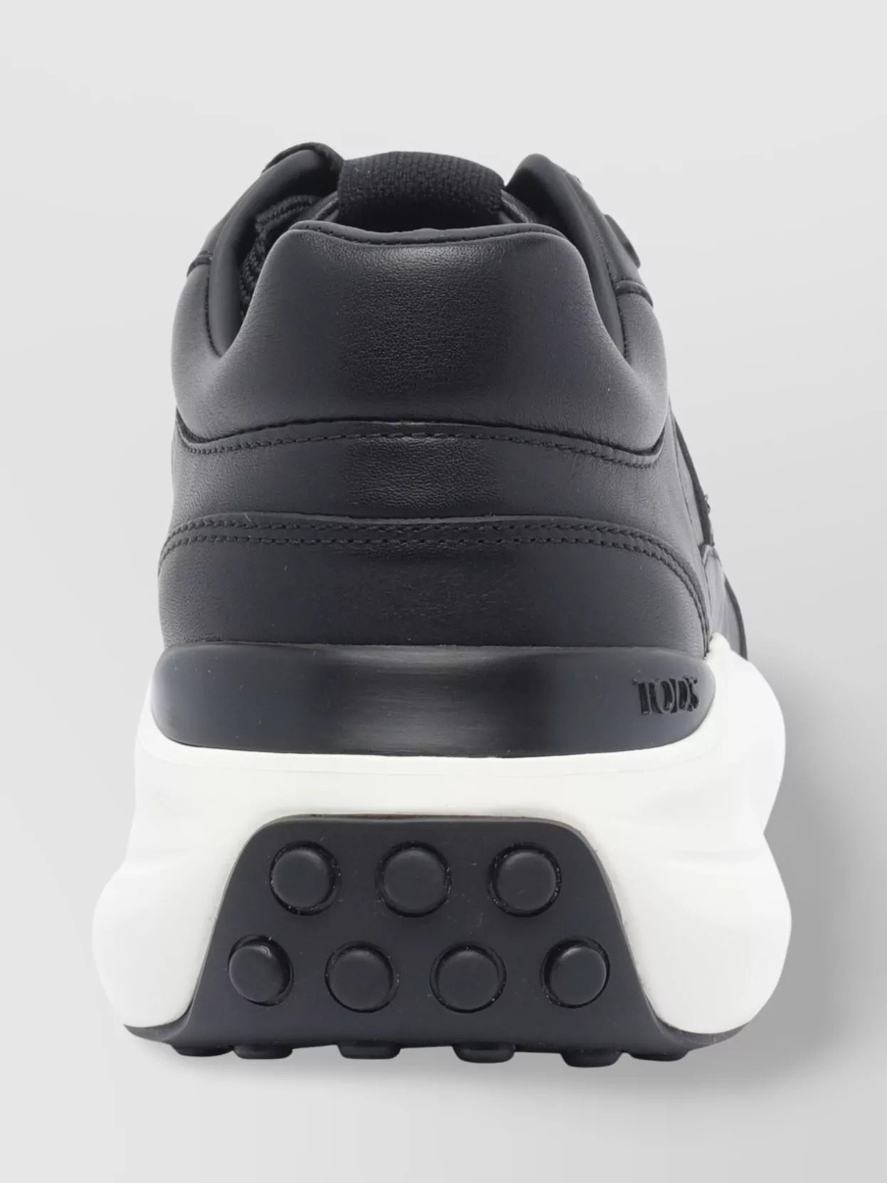 Tod's Low Top Leather Sneakers