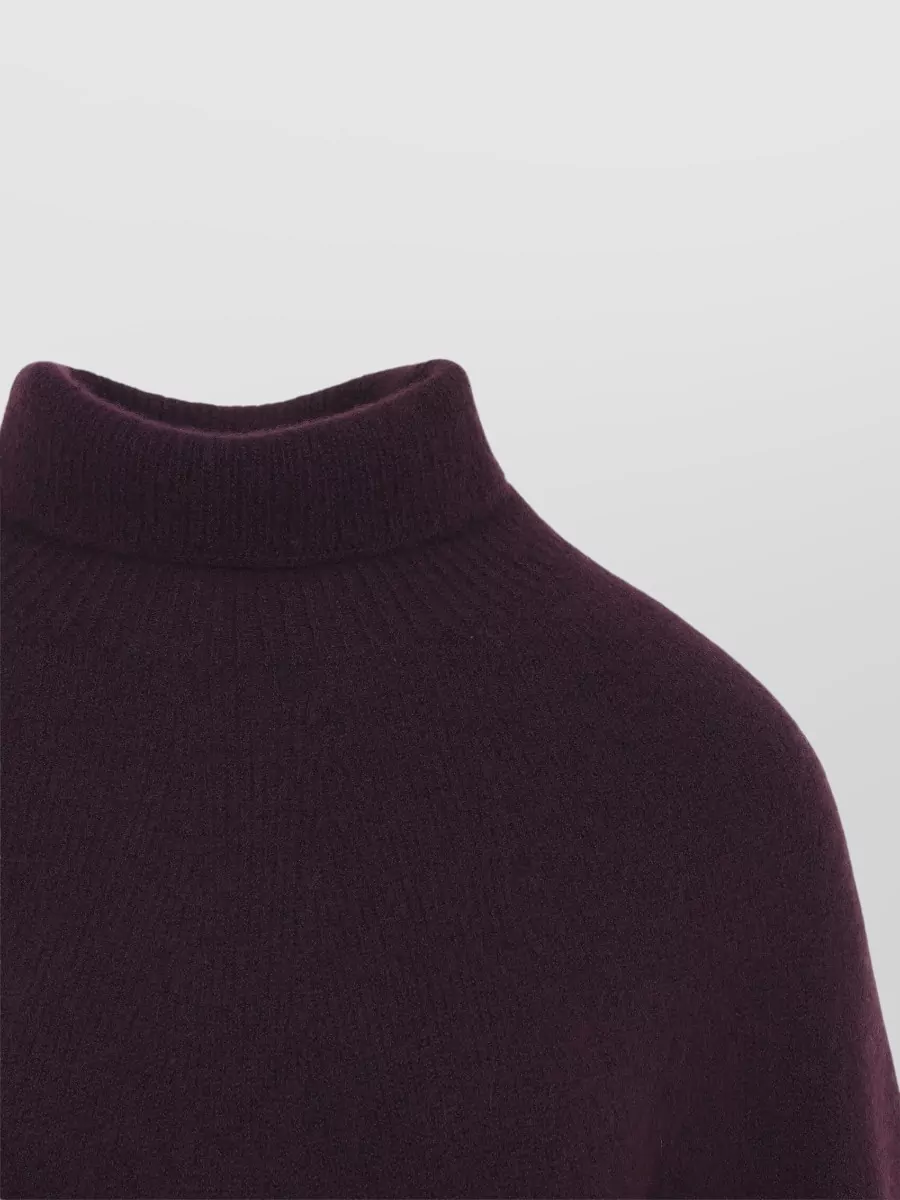 Giorgio Armani Cashmere Relaxed-Fit Turtleneck Sweater