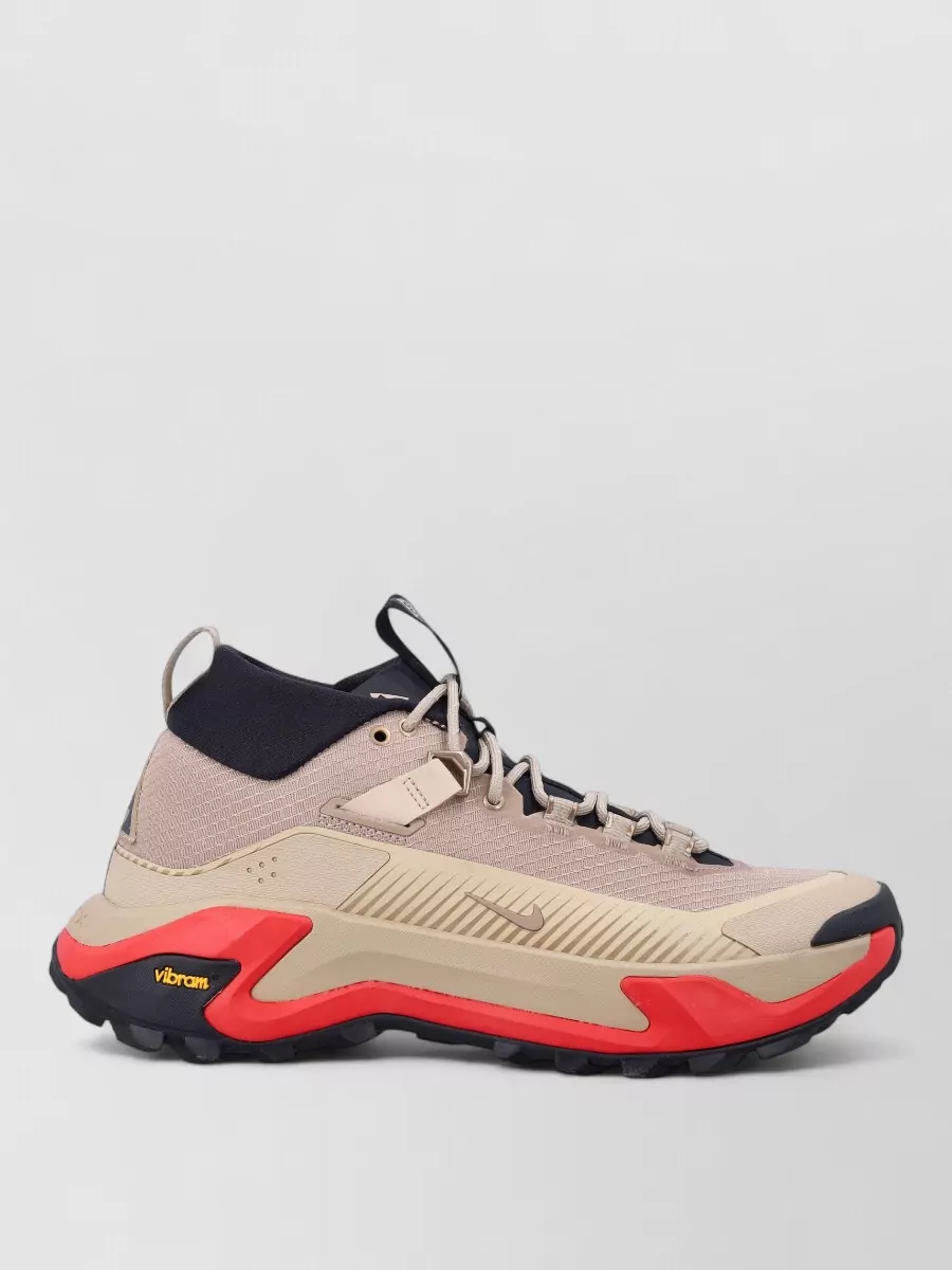 Nike high-top hiking boots