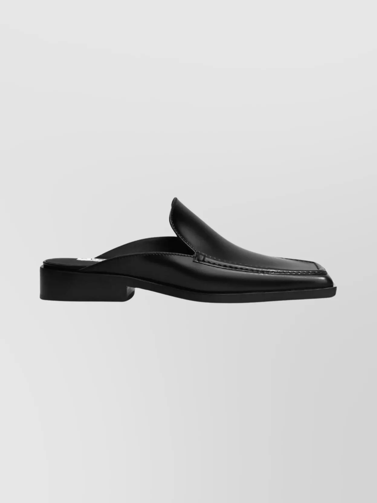 Alaïa Square Toe Leather Loafers With Block Heel In Black