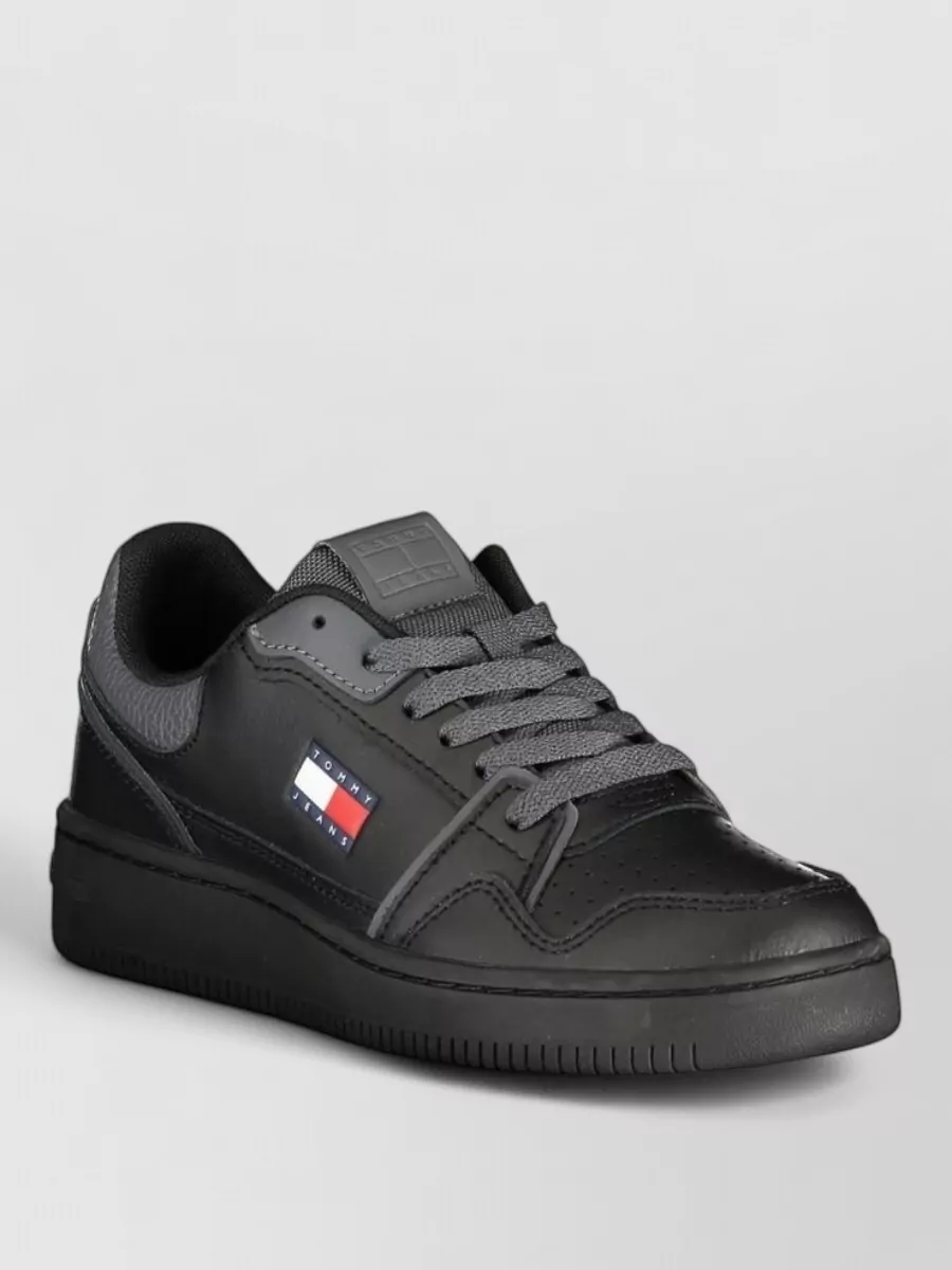 Tommy Hilfiger leather sneakers