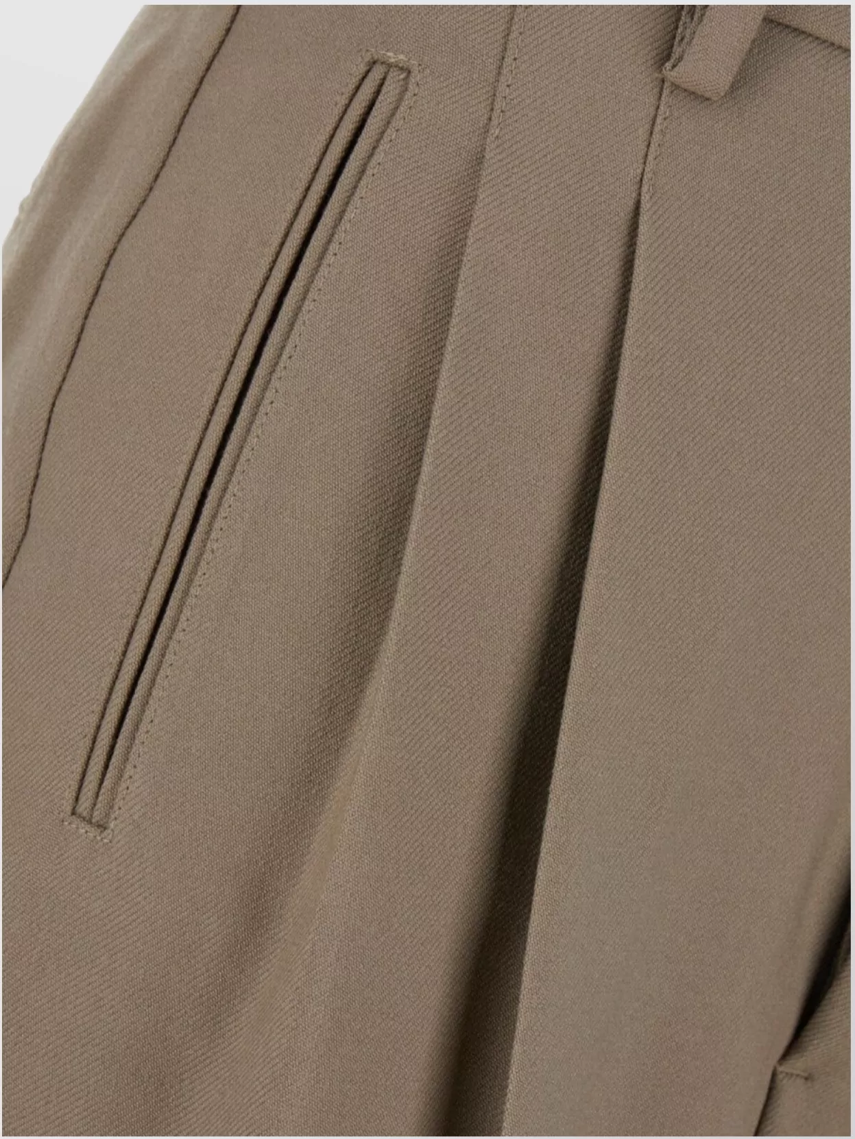 Ami Paris Wool Trousers With Pleated Front And Pockets