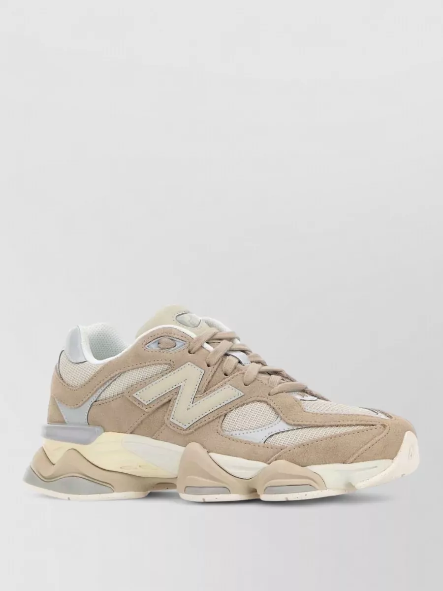 New Balance suede leather low-top sneakers