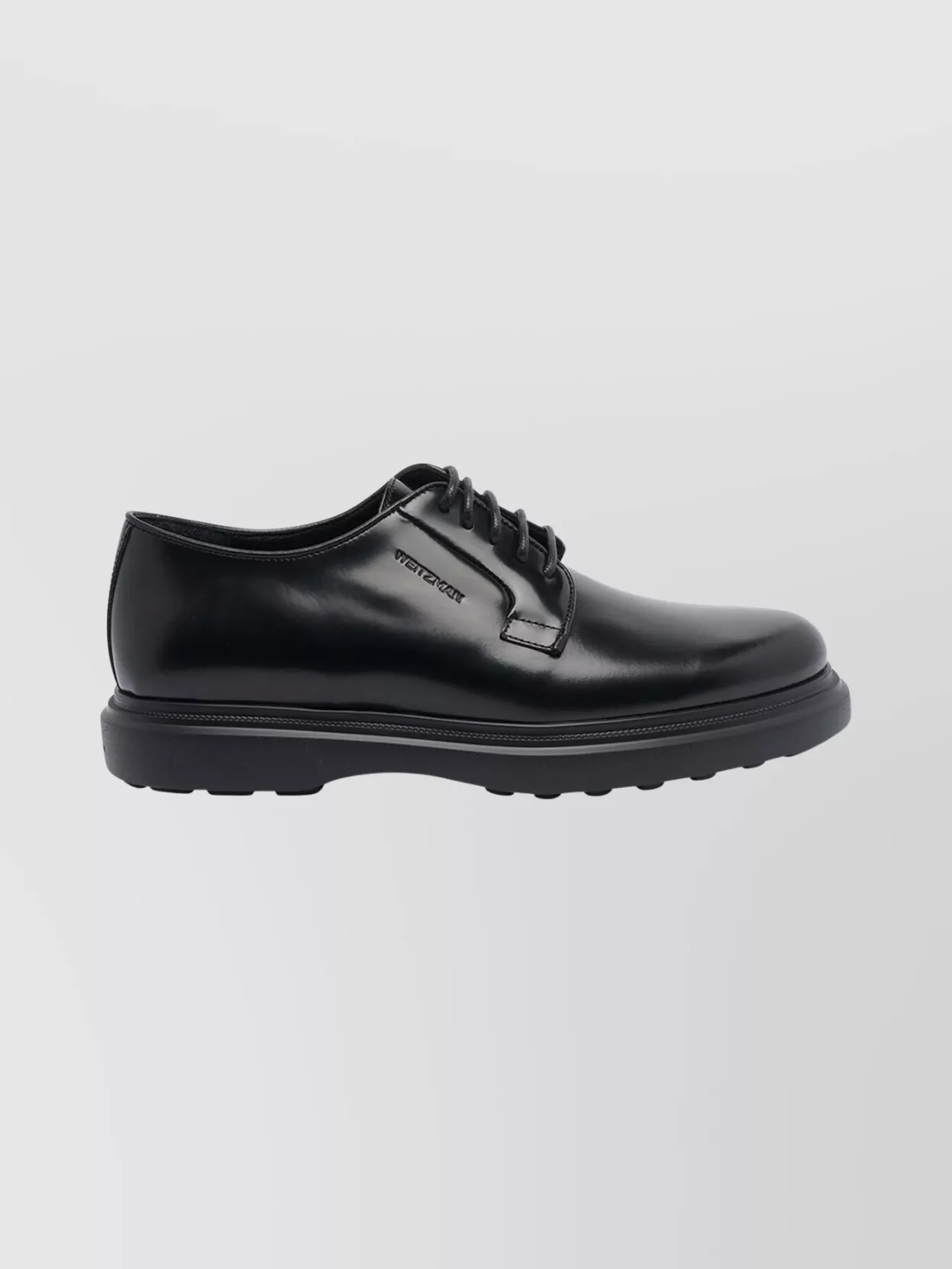 Stuart Weitzman Round Toe Lace-Up Leather Brogues