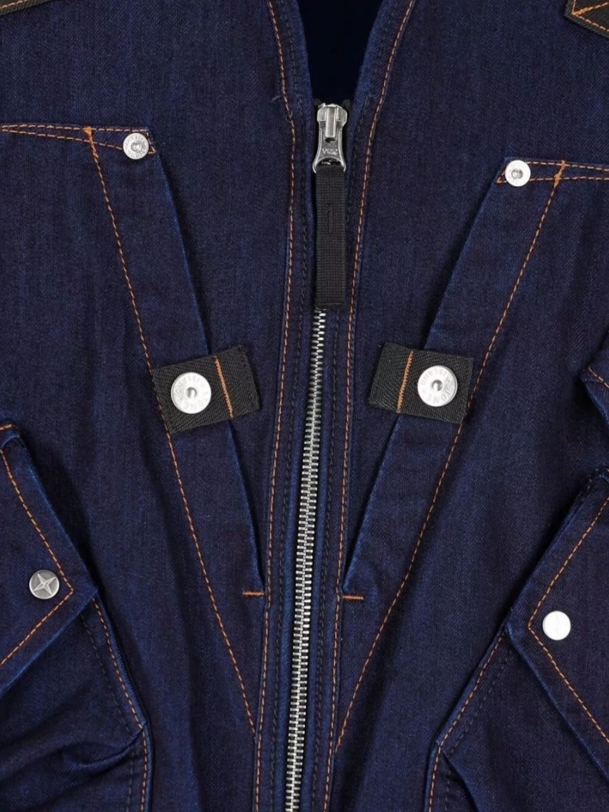 Stone Island Versatile Utility Jacket Adjustable Features