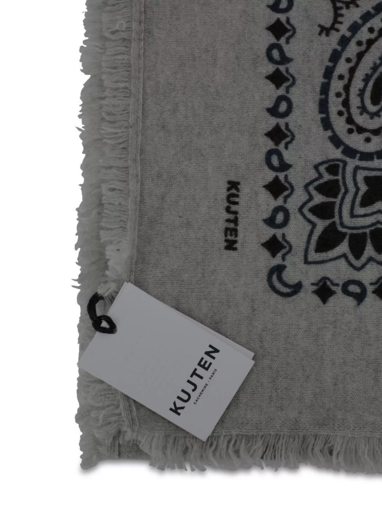 Kujten Fringed Edges Paisley Pattern Scarf