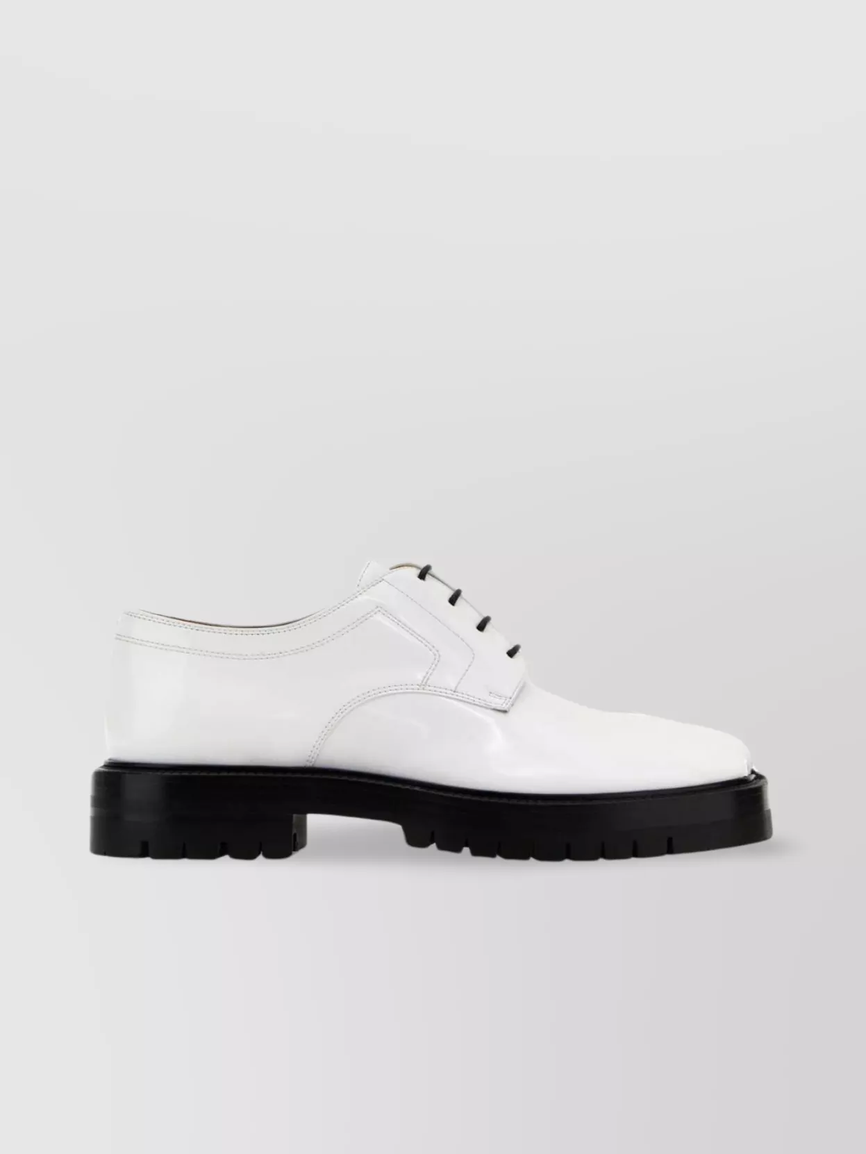 Shop Maison Margiela Leather Lace-up Shoes With Thick Sole And Round Toe In Black