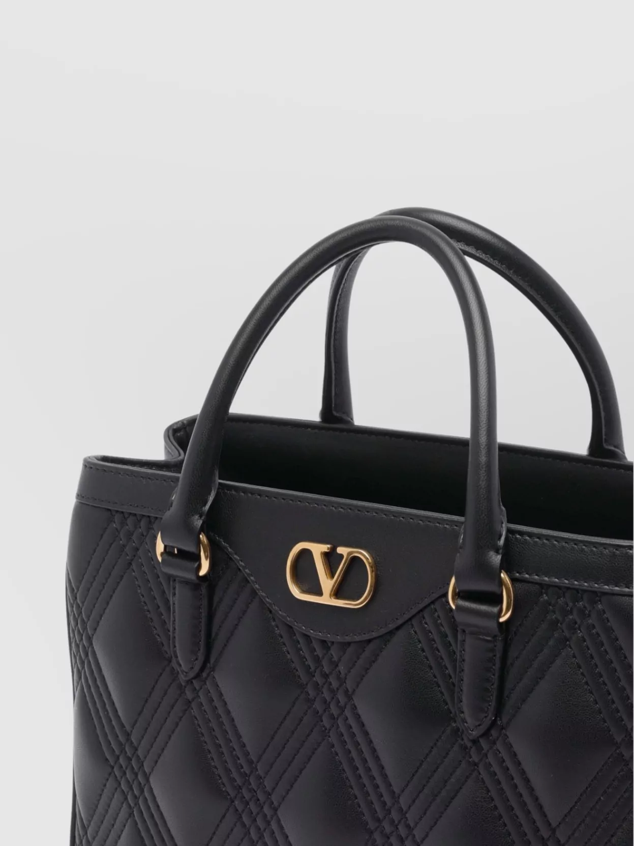 Valentino Garavani Quilted Cross-Body Bag With Removable Strap