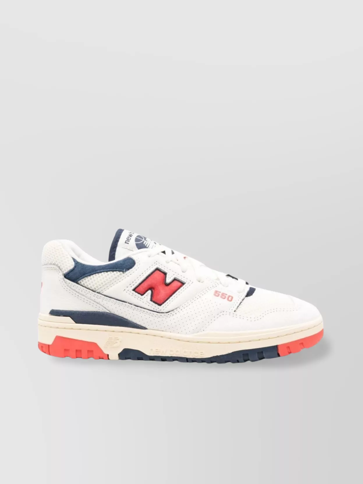 New Balance 550 Sneakers With Contrast Sole And Perforated Toe
