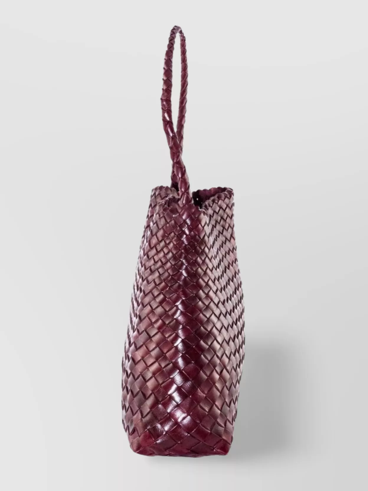 Dragon Diffusion Handwoven Top Handle Tote Bag