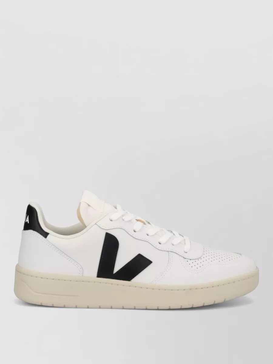 Veja Modern Round Toe Sneakers With Rubber Sole