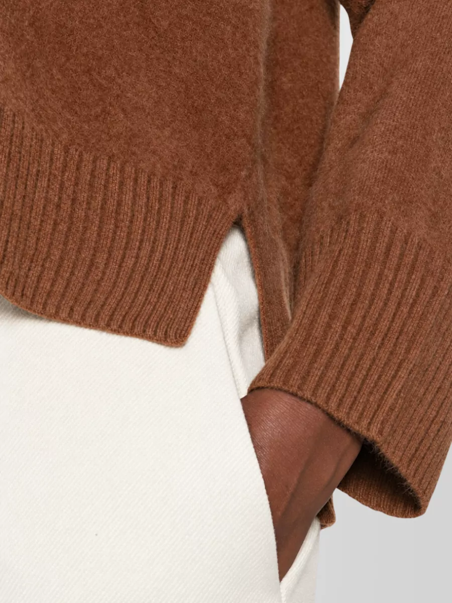Ct Plage Wool V-Neck Long-Sleeve Jumper