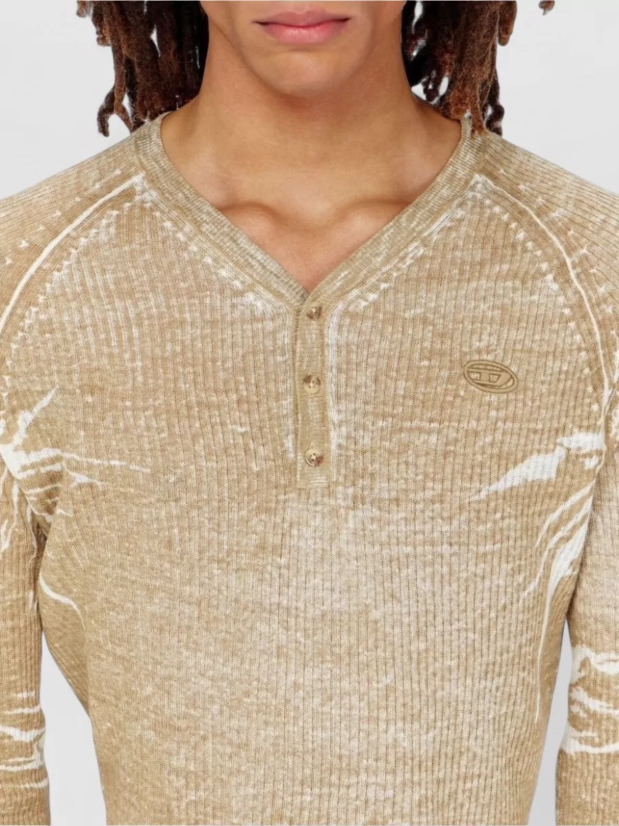Diesel Linen Ribbed V-Neck Long-Sleeve T-Shirt