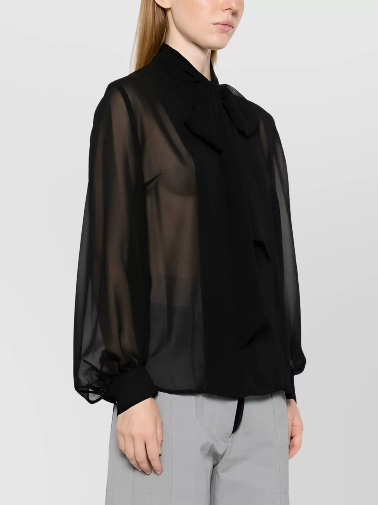 Parosh V-Neck Bow Tie Crepe Blouse