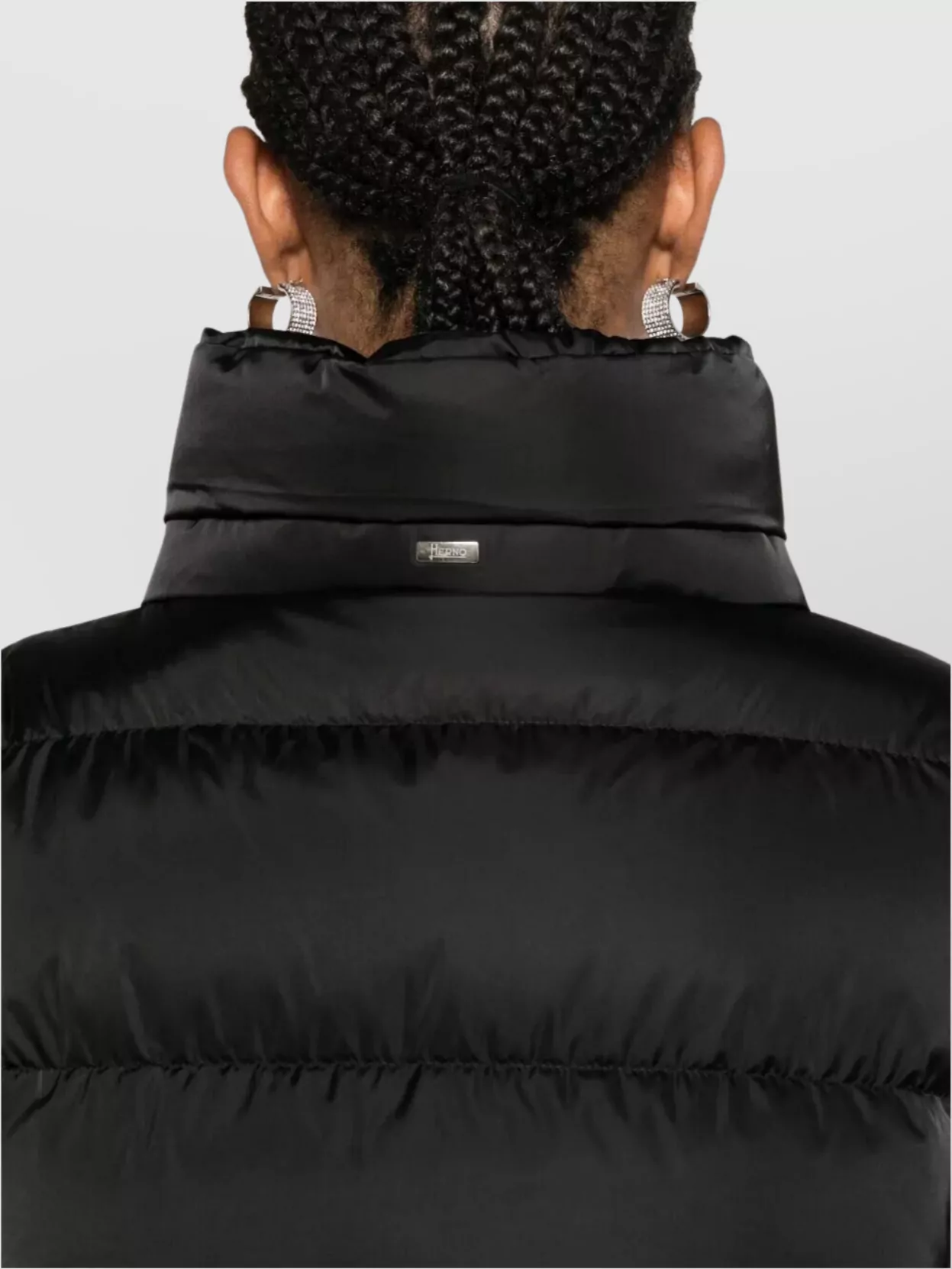 Herno High Neck Padded Cape Jacket In Gray