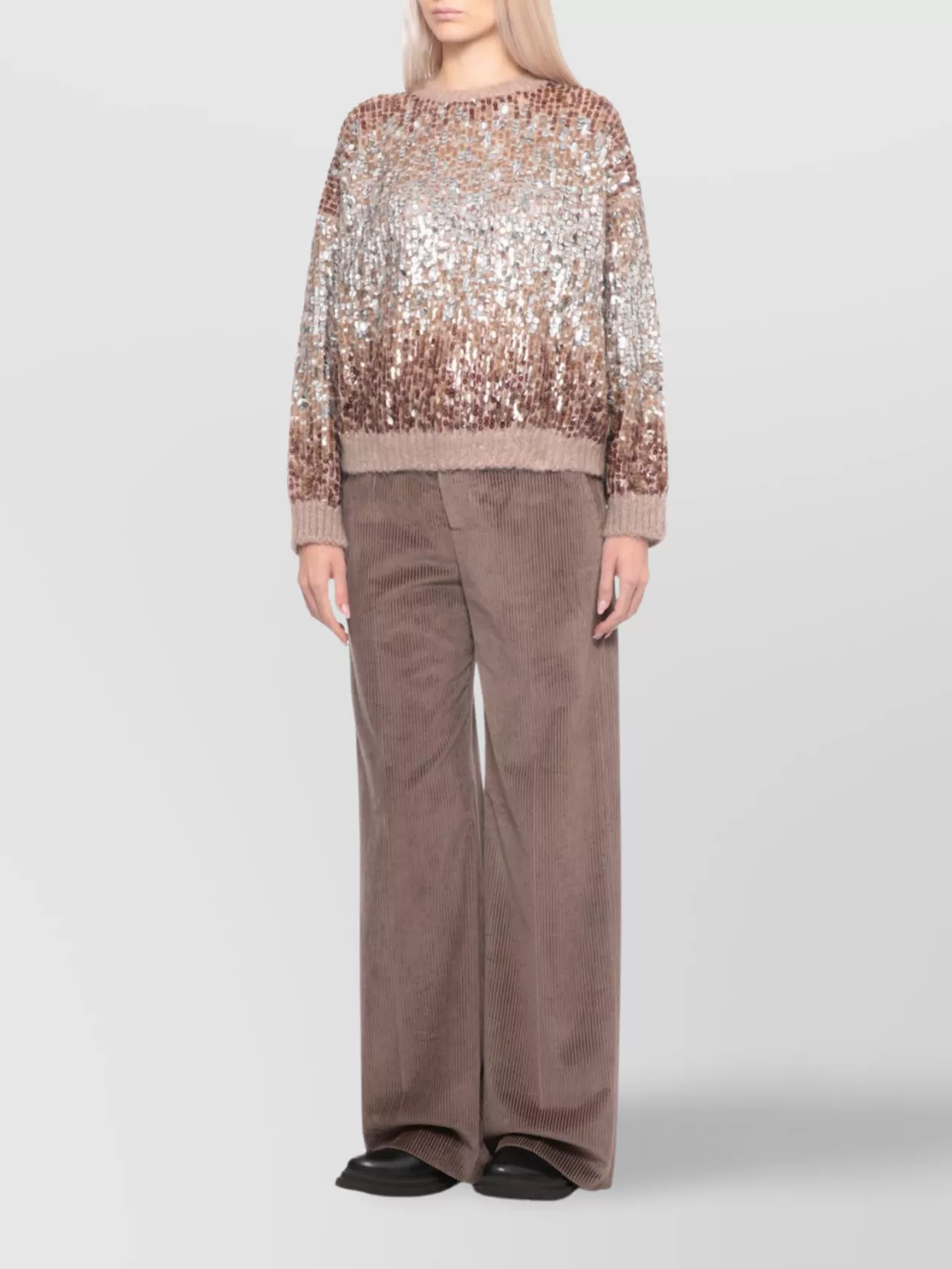Brunello Cucinelli Sequin Embellished Crew Neck Sweater In Brown
