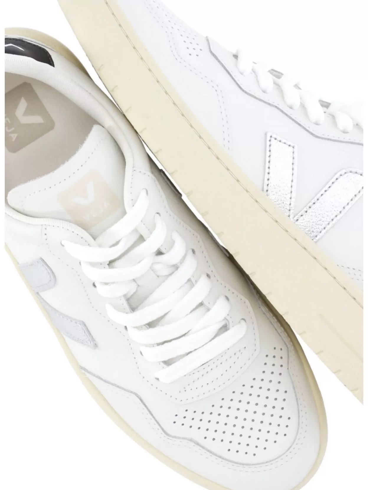 Veja Low Top Sneakers With Perforated Toe Box