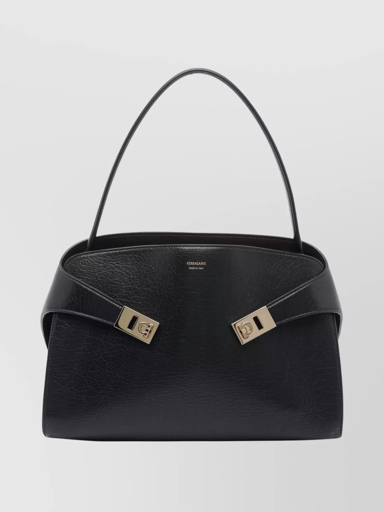 Ferragamo Leather Shoulder Bag Adaptable Strap In Black
