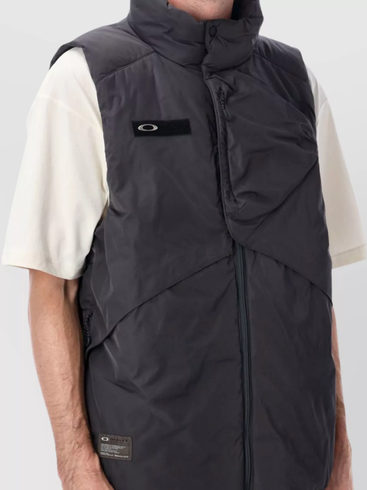 Oakley Quilted Sleeveless High Collar Vest