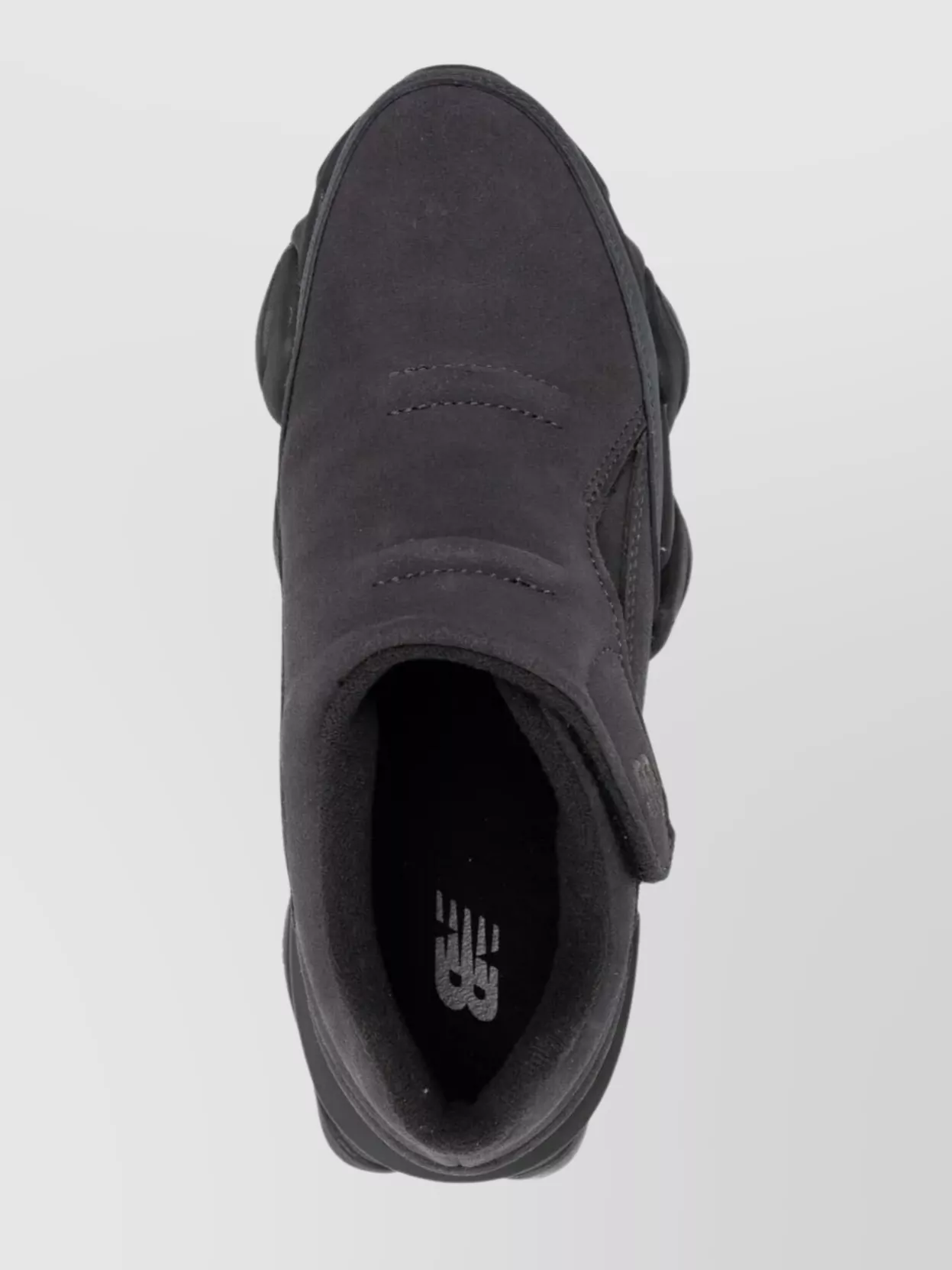 New Balance Chunky Sole Round Toe Sneakers