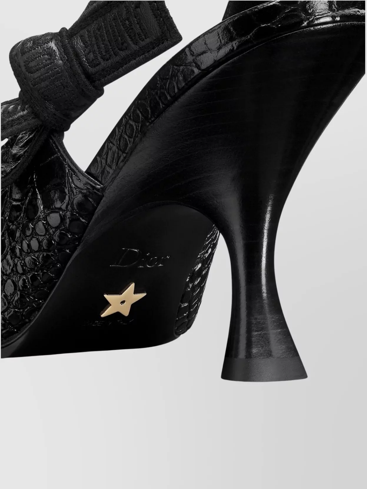 Christian Dior Pointed Toe Slingback Pumps Crocodile Texture