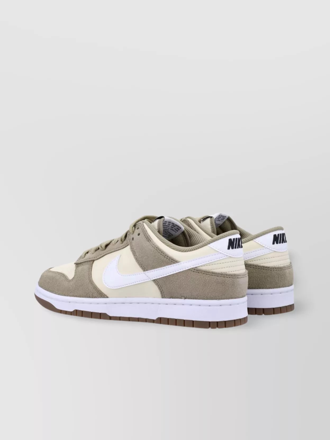 Nike Low Retro Se Sneakers