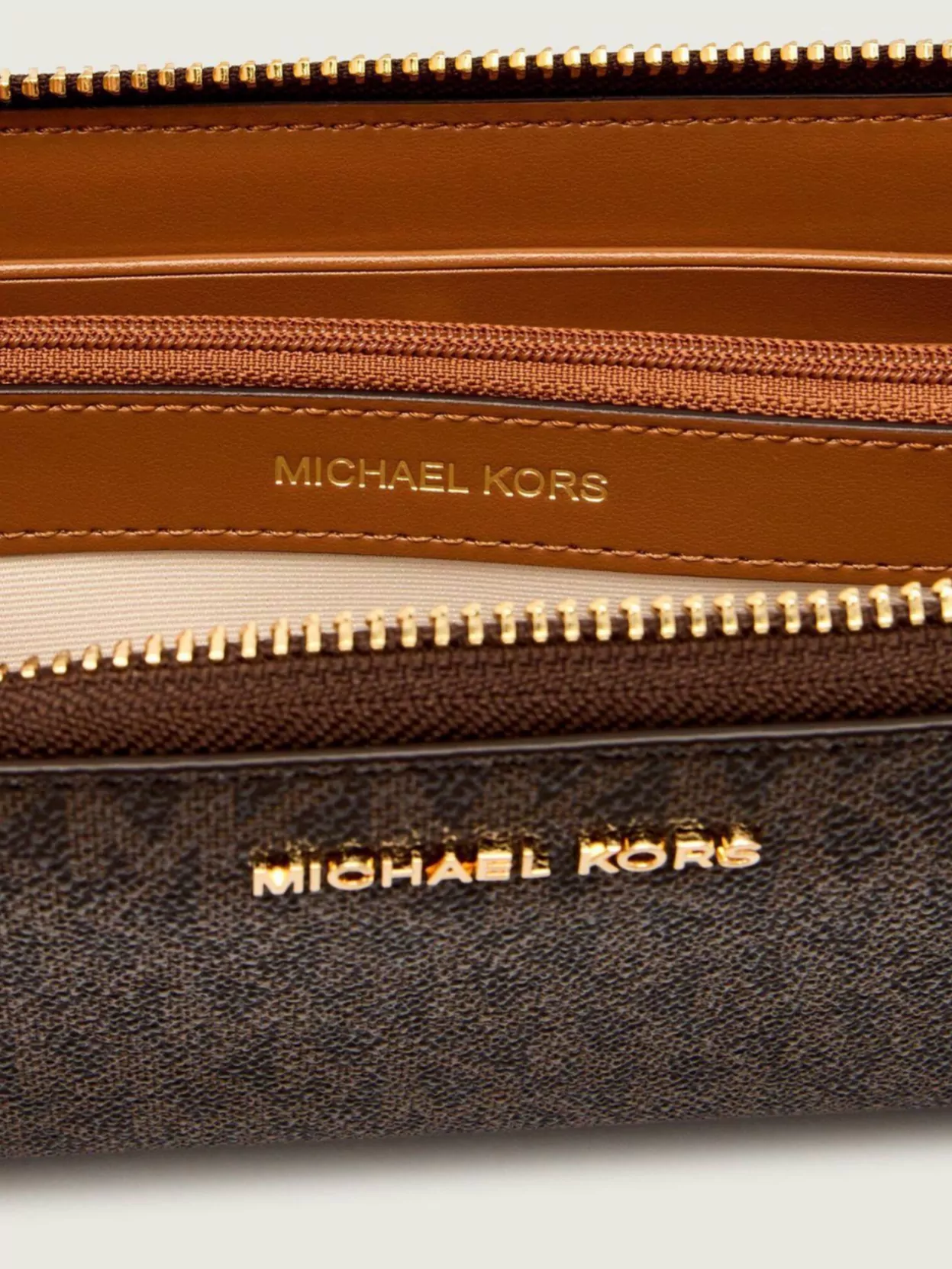Michael Kors Wallet With Gold-Tone Hardware And Slim Design