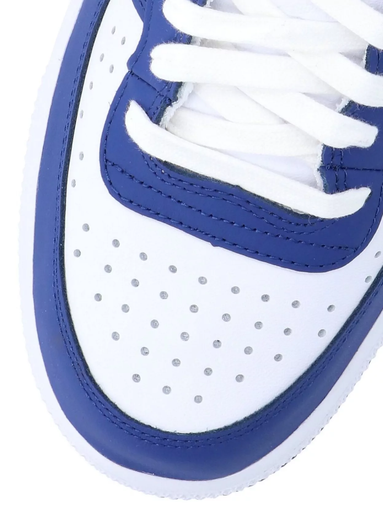 Comme Des Garçons Top Low Perforated Contrast Sneakers In White
