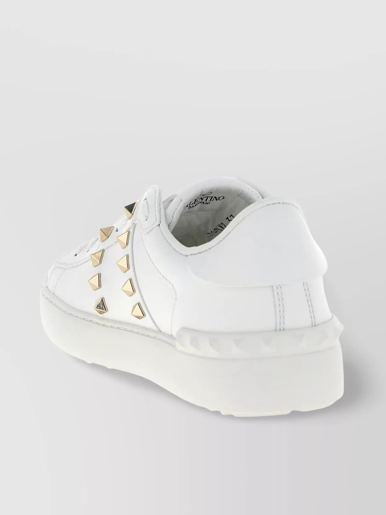 Valentino Garavani Rockstud Untitled Low-Top Rubber Sole Sneakers