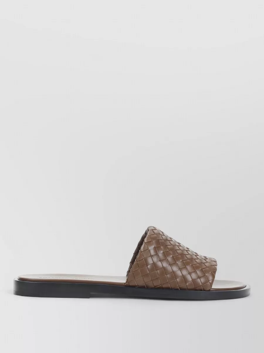Bottega Veneta leather intrecciato slides