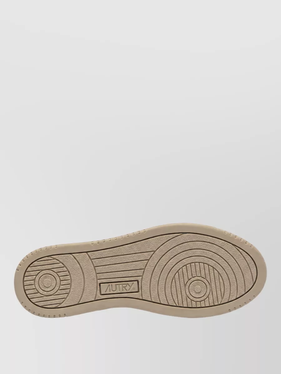Autry Leather Medalist Low-Top Sneakers