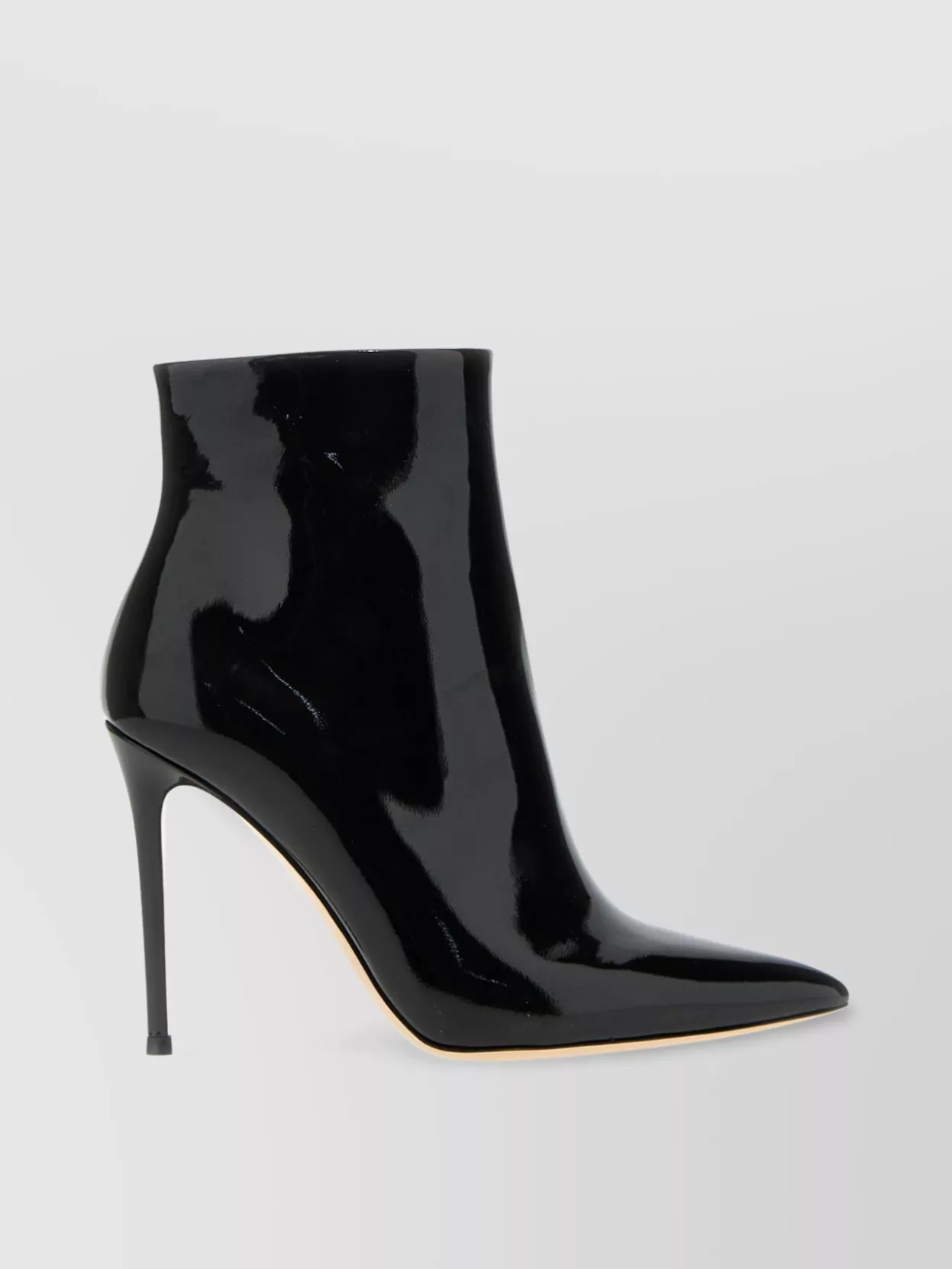 Gianvito Rossi Dunn Leather Ankle Boots In Black