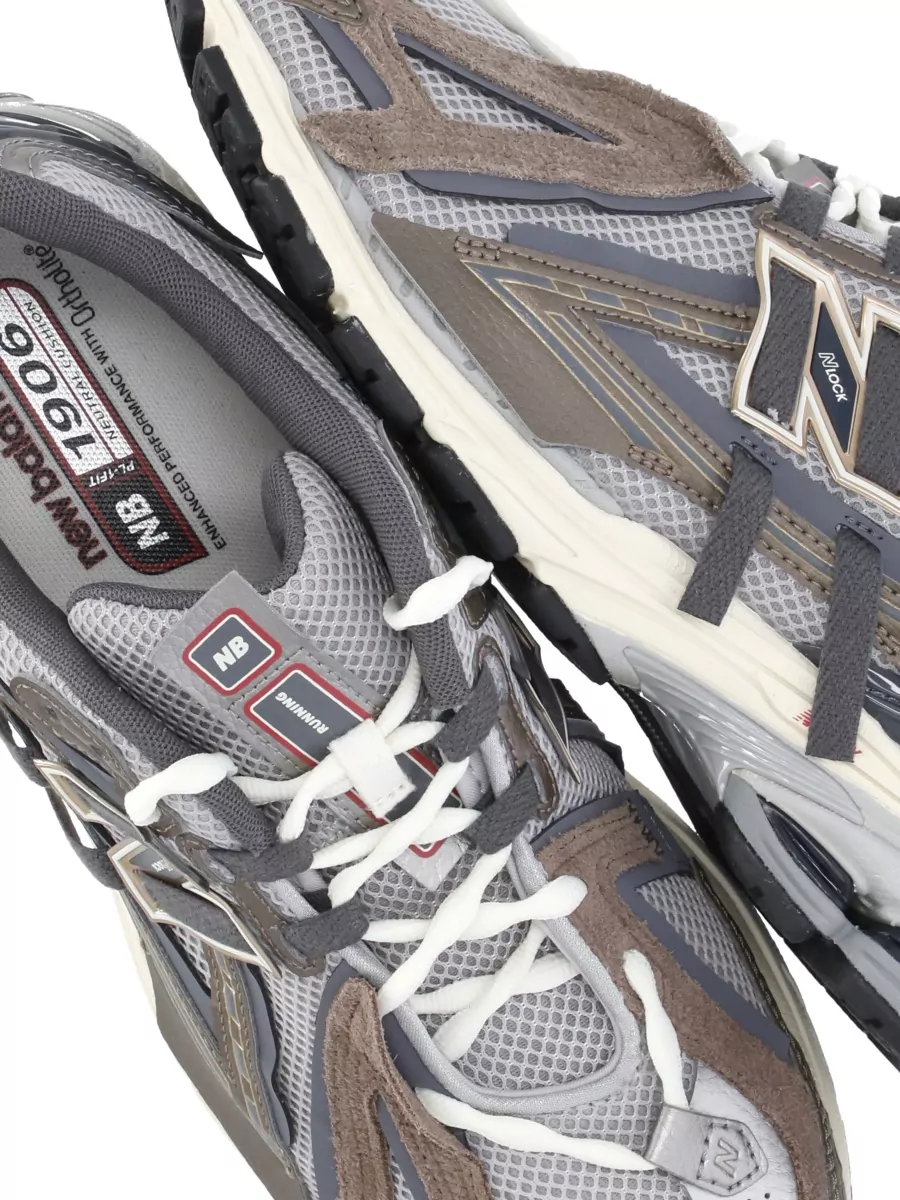 New Balance Leather Low-Top Sneakers