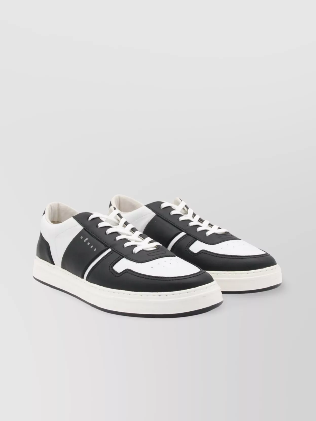 Hogan Round Toe Low Top Sneakers With Contrast Panels And Rubber Sole In Black