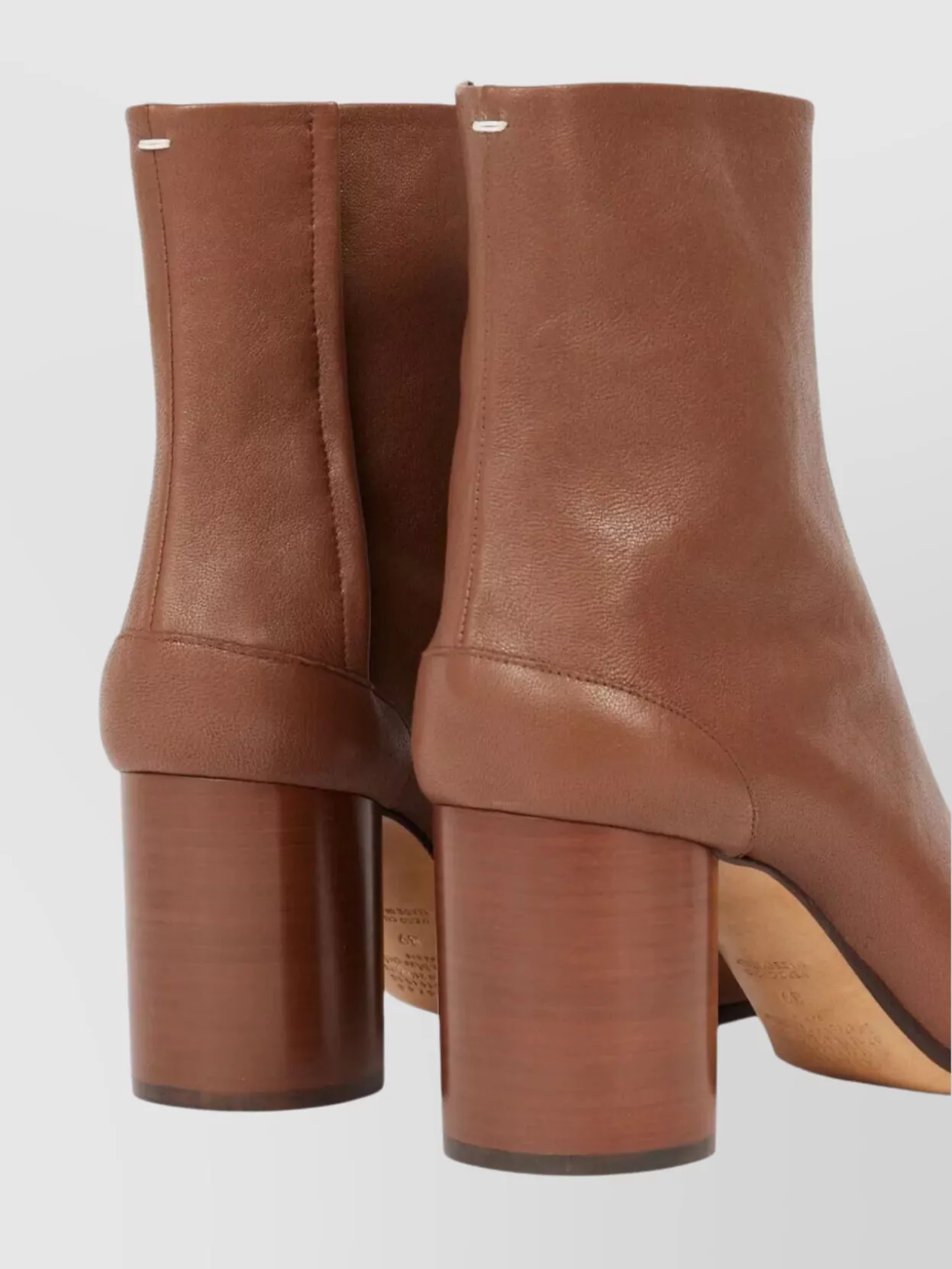 Maison Margiela "Tabi" Ankle Boots T.080