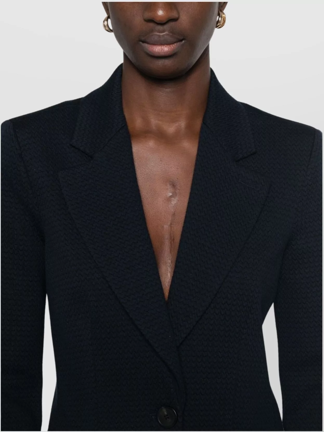 Emporio Armani Single-Breasted Blazer Featuring Shoulder Pads
