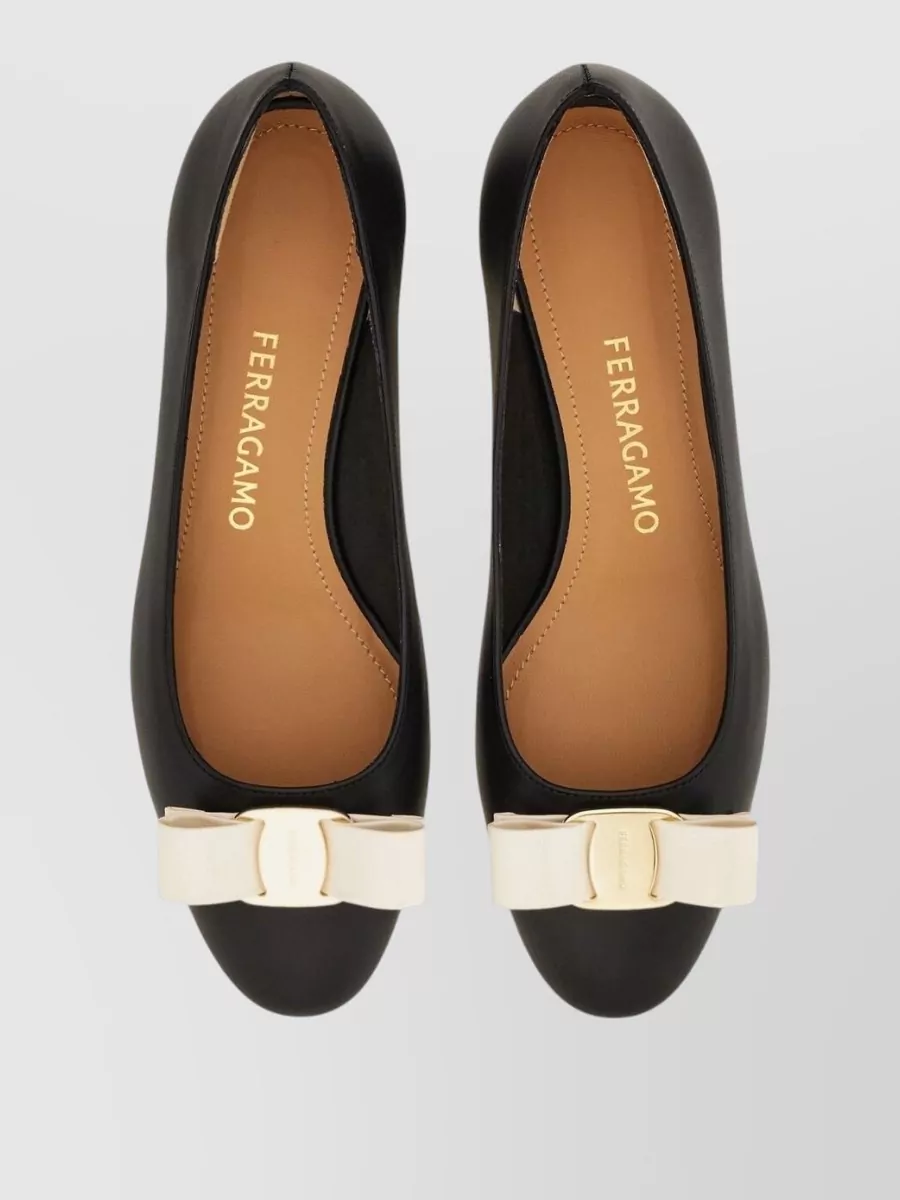 Ferragamo Vara Pumps Almond Toe Bow Detail
