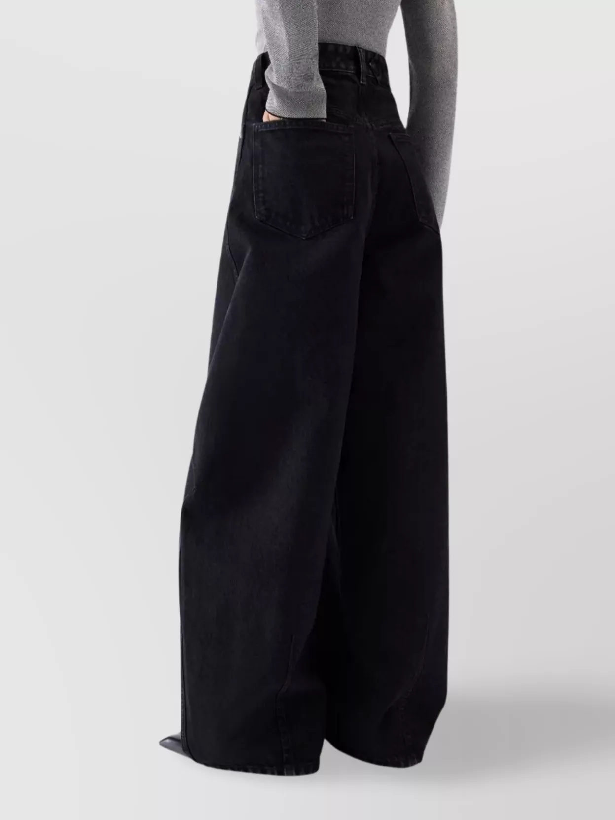 Jacquemus Ovalo High-Rise Wide-Leg Trousers